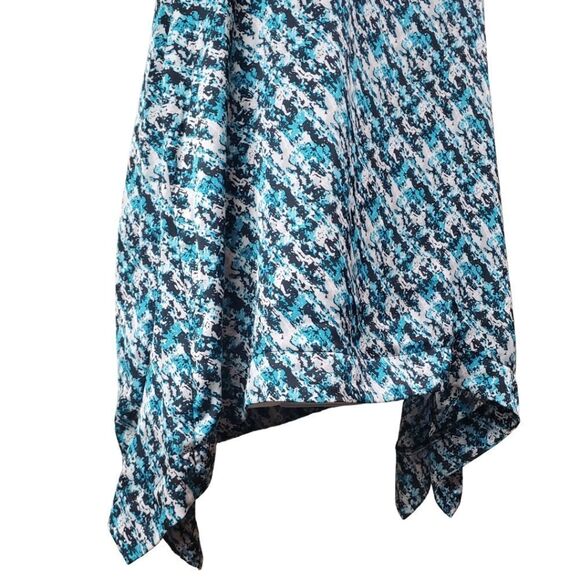 Studded-neckline high-low tank with an abstract design by Apt. 9 / Women's Small - Picture 5 of 10